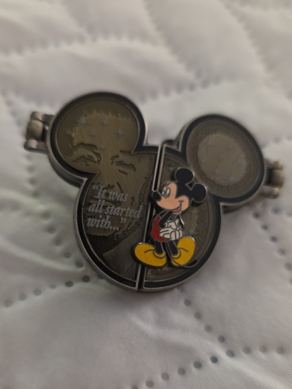 Disney Mickey Mouse Pin with Yellow Shoes and Red Shorts